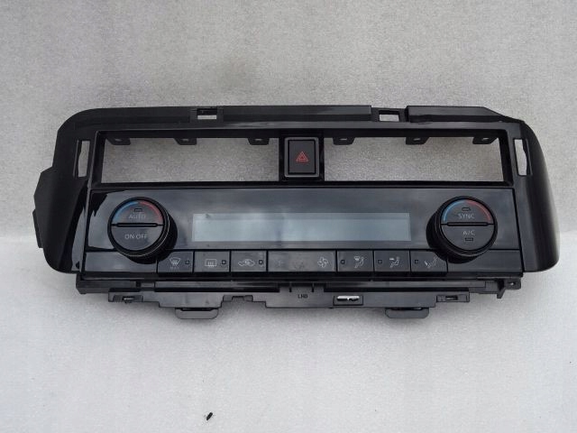 фото №1, Nissan qashqai iii j12 панель кондиционера