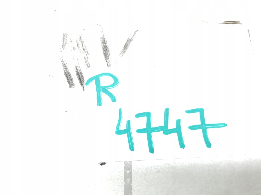 Ролик натягувача ремінь mercedes a1372020119 оригінал Оригінал