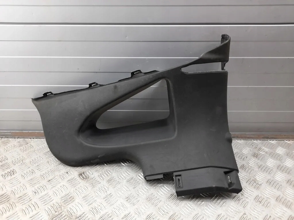 фото №1, Chevrolet corvette 23114076 обшивка стійок