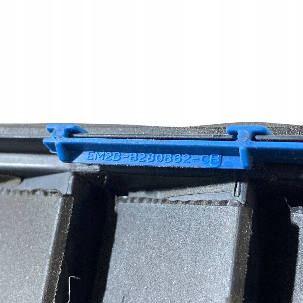 фото №9, Ford edge ii 2020 левая сторона решётка вентиляционная pod бампером задним