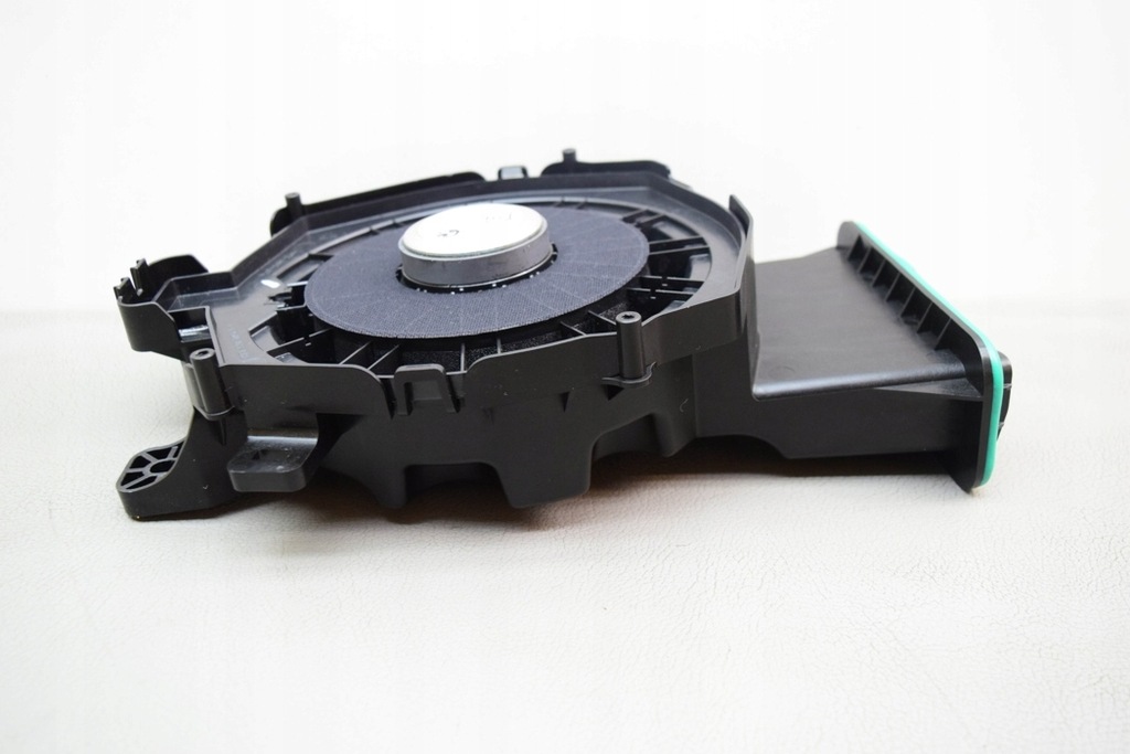 фото №8, Динамік низькочастотний pod правим сидіння bmw ix3 g08 2622912 electric