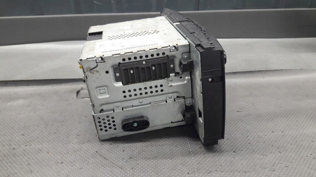 фото №13, A2518201779 радіо mercedes navi r-klasa w251