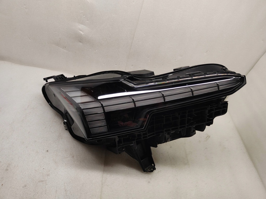 фото №1, Volvo ex30 full led перед сторона правая 80000628