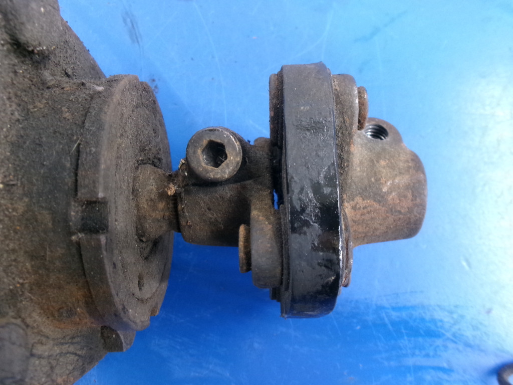 Mercedes r107 w116 w123 трансмісія кермова r1164610401 Оригінал