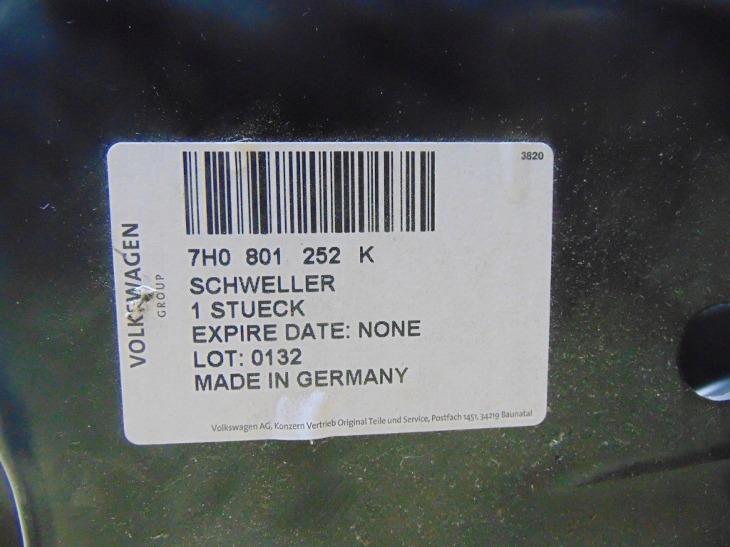 Обшивка поріг vw transporter t5 7h0801252k Зі Шроту