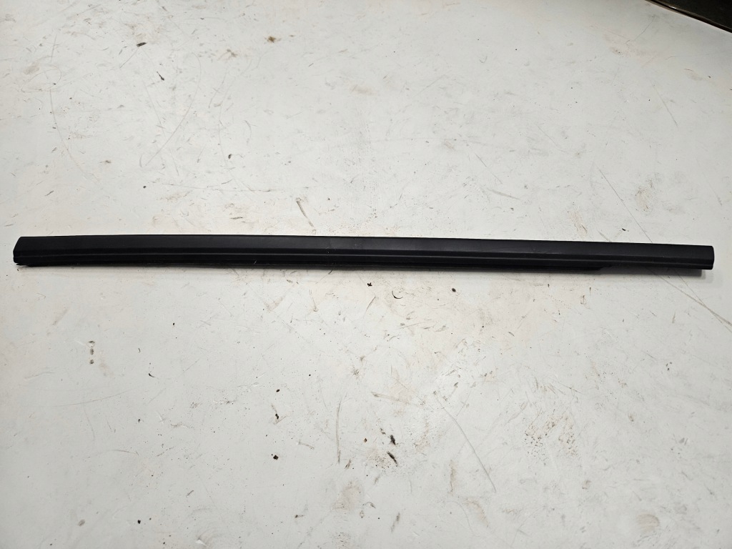 Купити Opel corsa f молдинг двері ładna лівий задній parapet