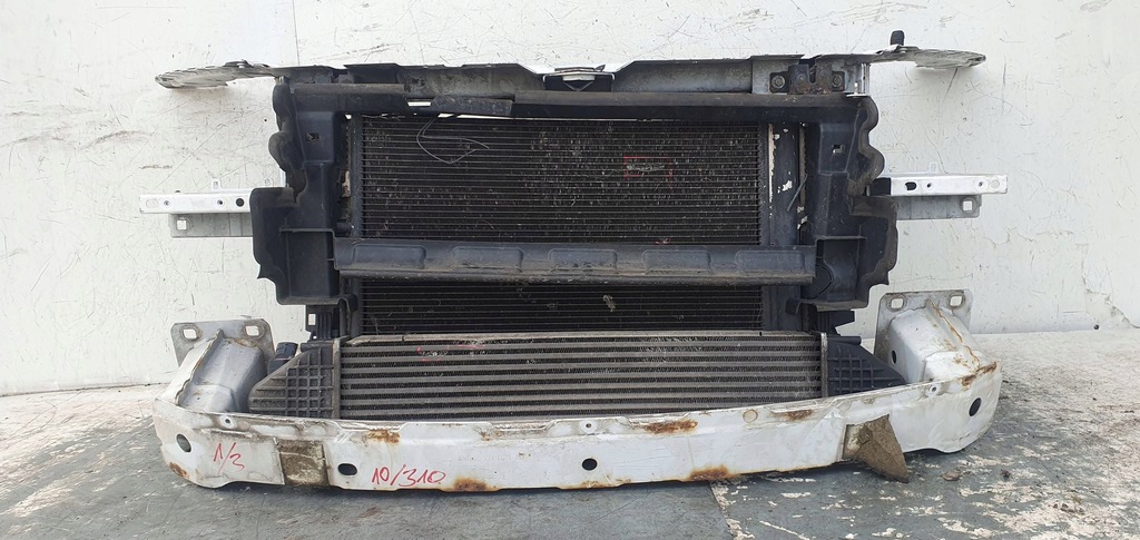 фото №1, Land rover evoque i 2.0d 8j3200208 pas передний