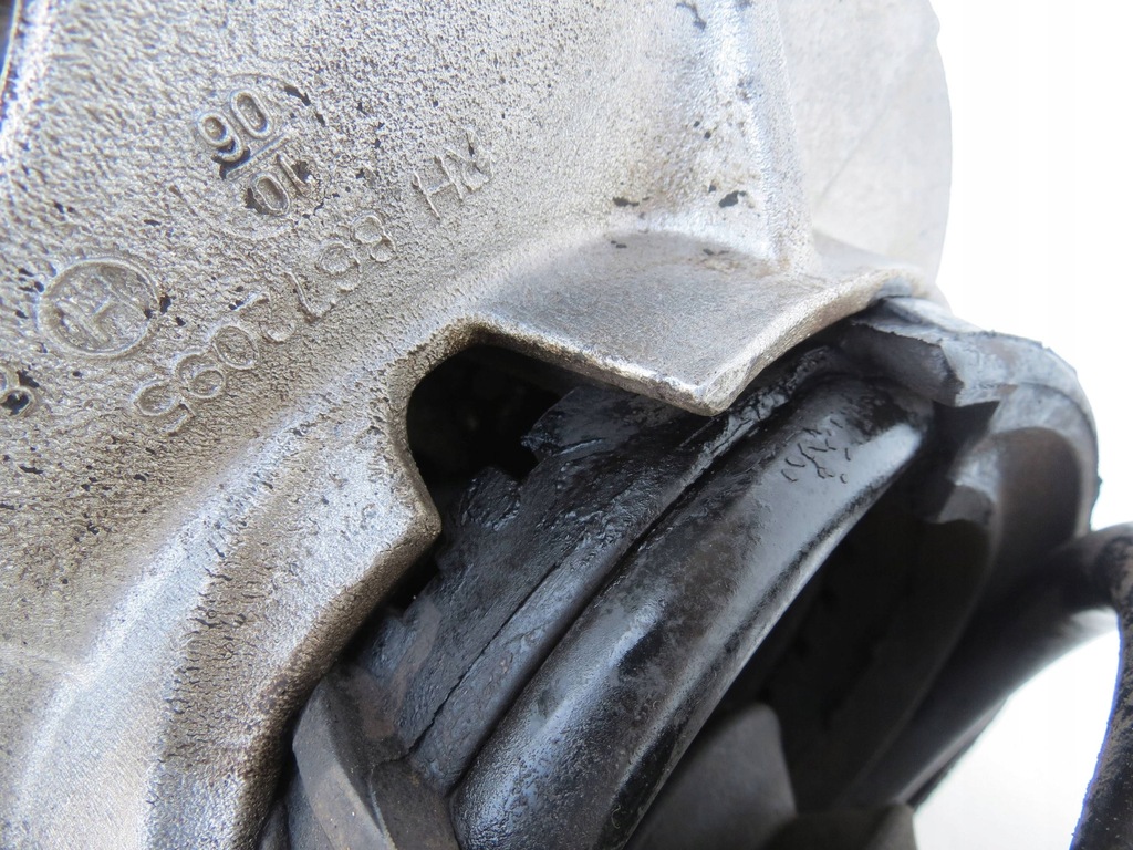 фото №8, Амортизатор nivomat правий volvo xc70 ii cross awd 2.4d 185km 30681745