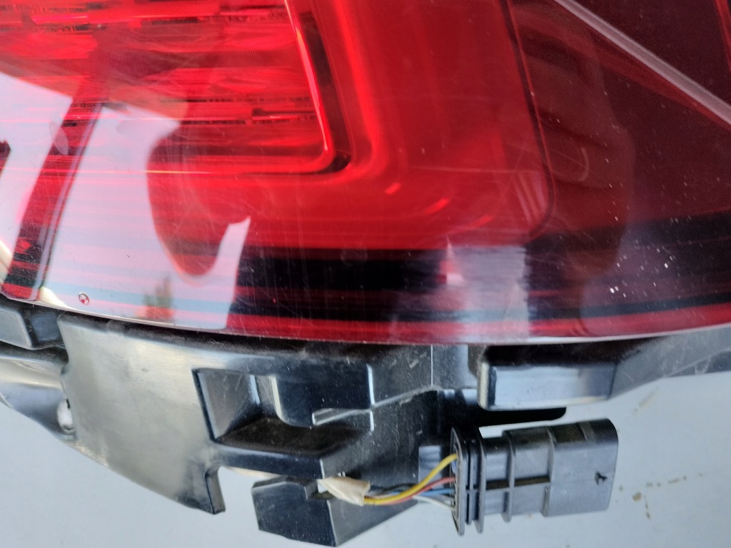 фото №3, Лампа правая задняя volvo v60 18- led