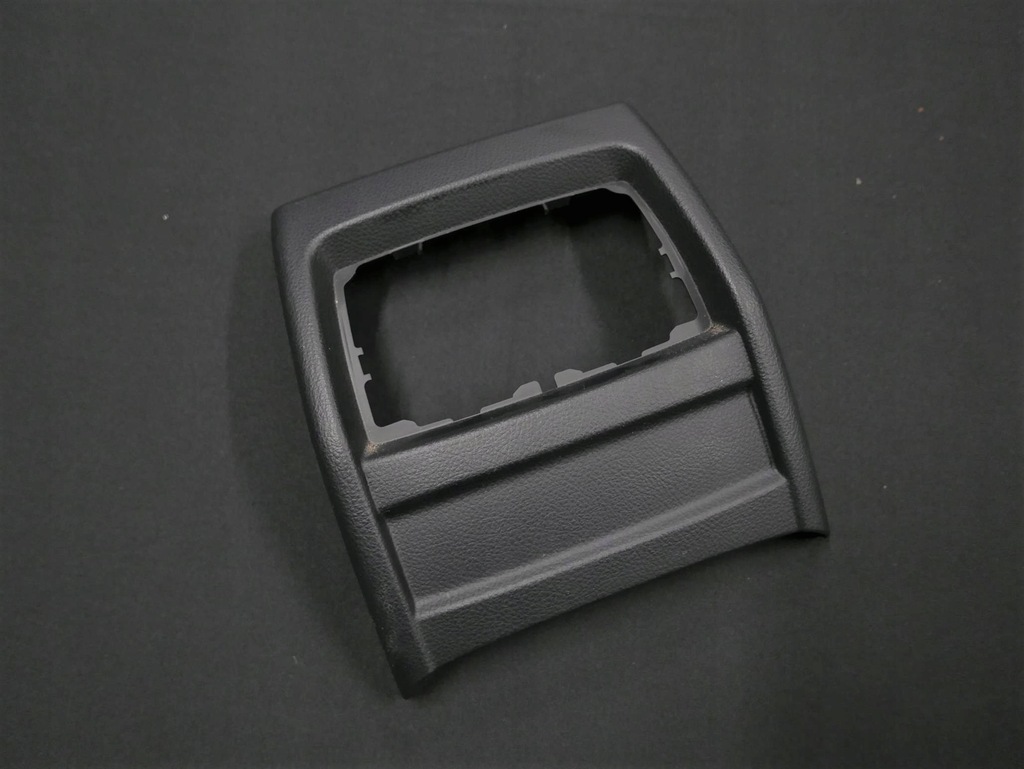 фото №1, Защита заглушка туннель bmw оригинальный номер 9218908