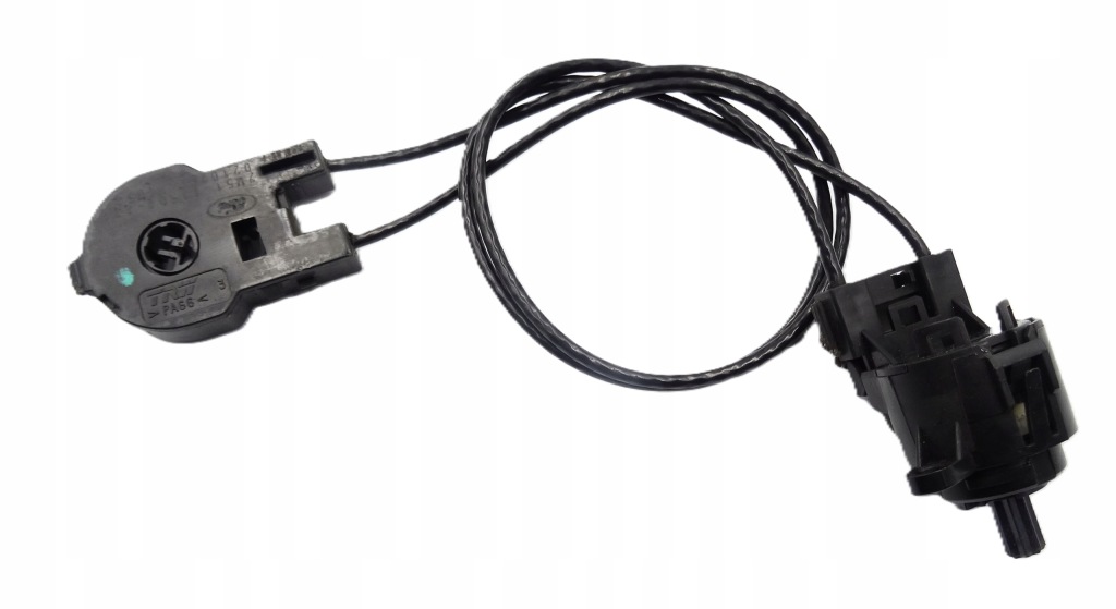 Купити Ford focus mk1 трос обдув 2m5111504aa