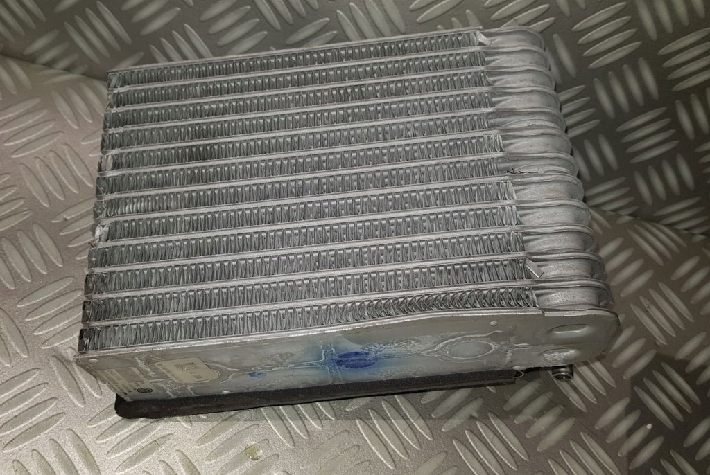 фото №8, Vw touareg porsche cayenne випарник радіатор кондиціонера задня