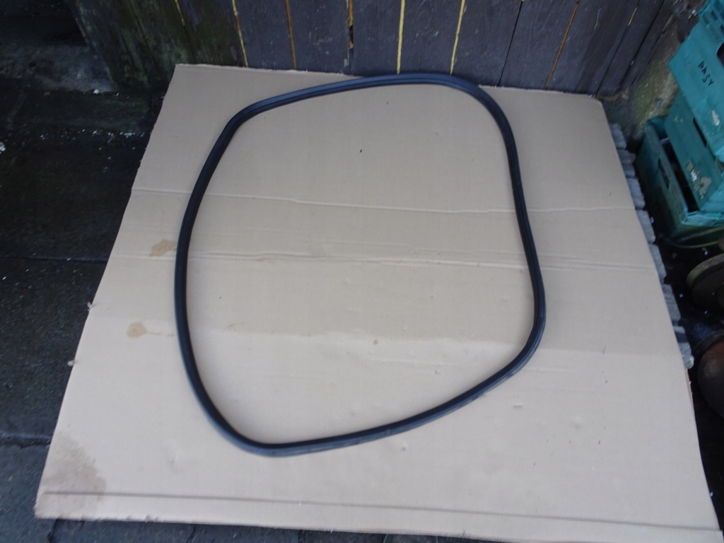 Купити Kia ceed 2 12- прокладка кришки багажника задній hb