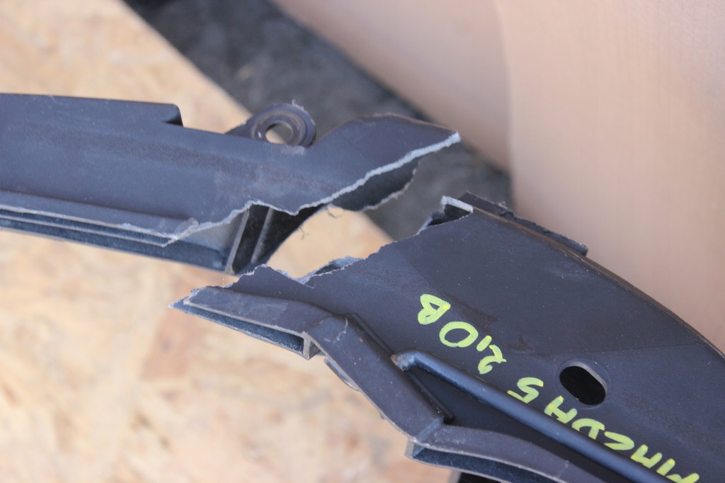 фото №5, Pas перед передній mazda 5 v 2005r- 2.0 b