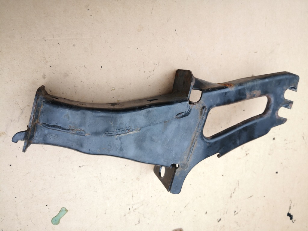 фото №6, Зона деформації права кронштейн правий передній перед балка volvo xc60 i