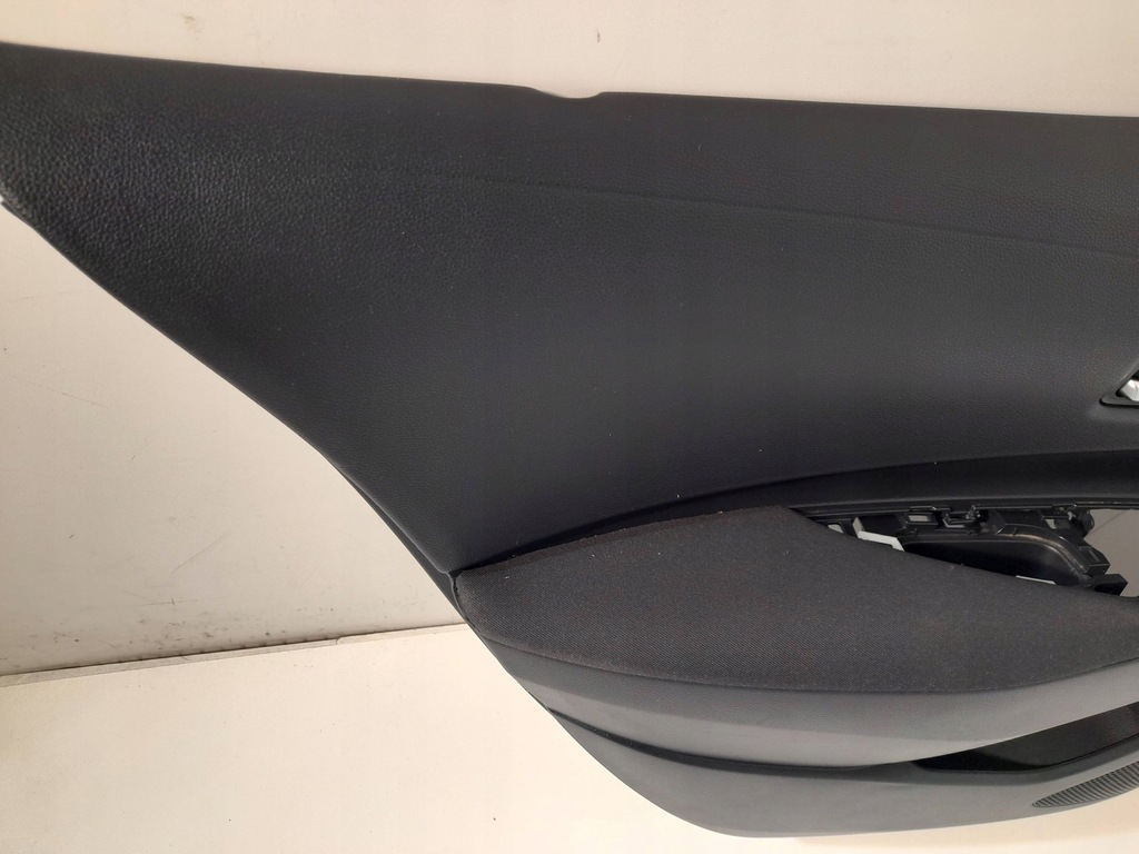 фото №8, Toyota corolla e210 e21 обшивка дверь задний левый kombi 67614-02700 et114