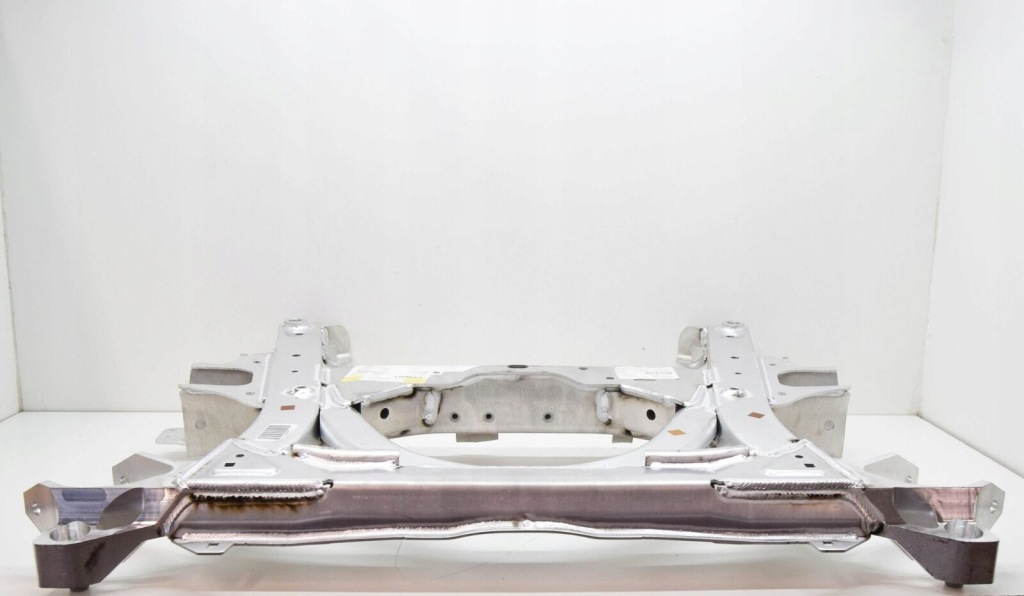 фото №1, Bmw i3 i01 передня частина axle support 31106852483 6852483