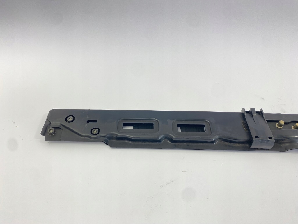 Молдинг люк кронштейн тросы направляющая mercedes w124 w201 190 в Украине