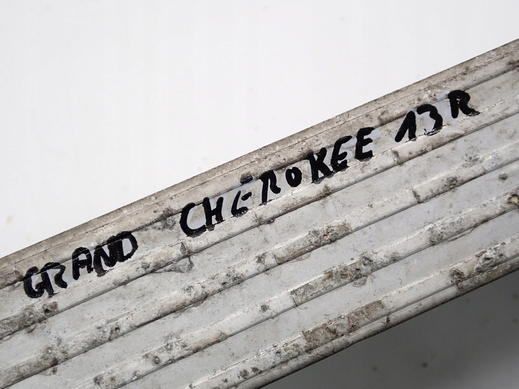 фото №7, Радиатор интеркулер воздуха jeep grand cherokee wk2 iv 3.0 crd 13r