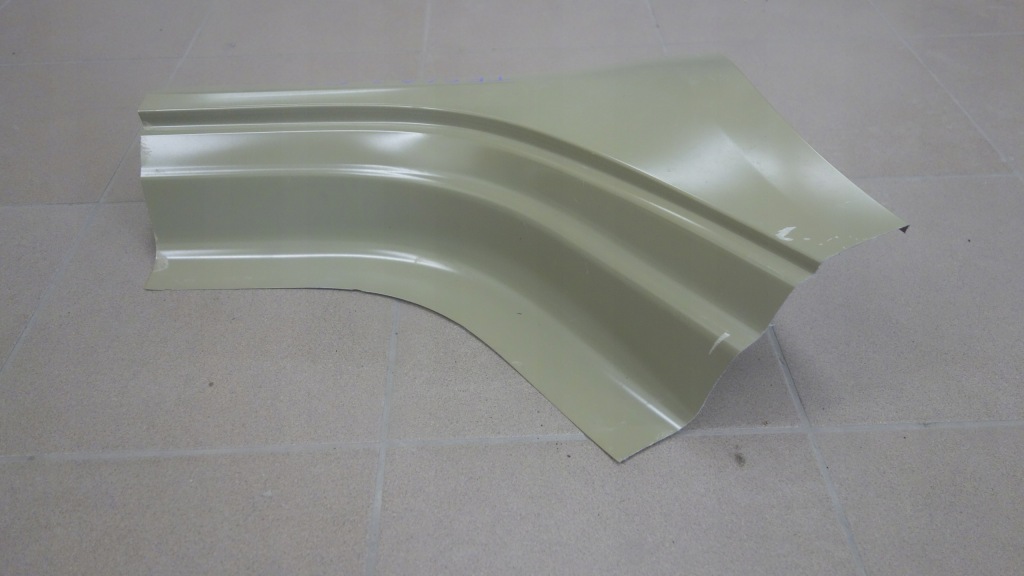 Tesla model 3 поріг стійку  правий задні Доставка