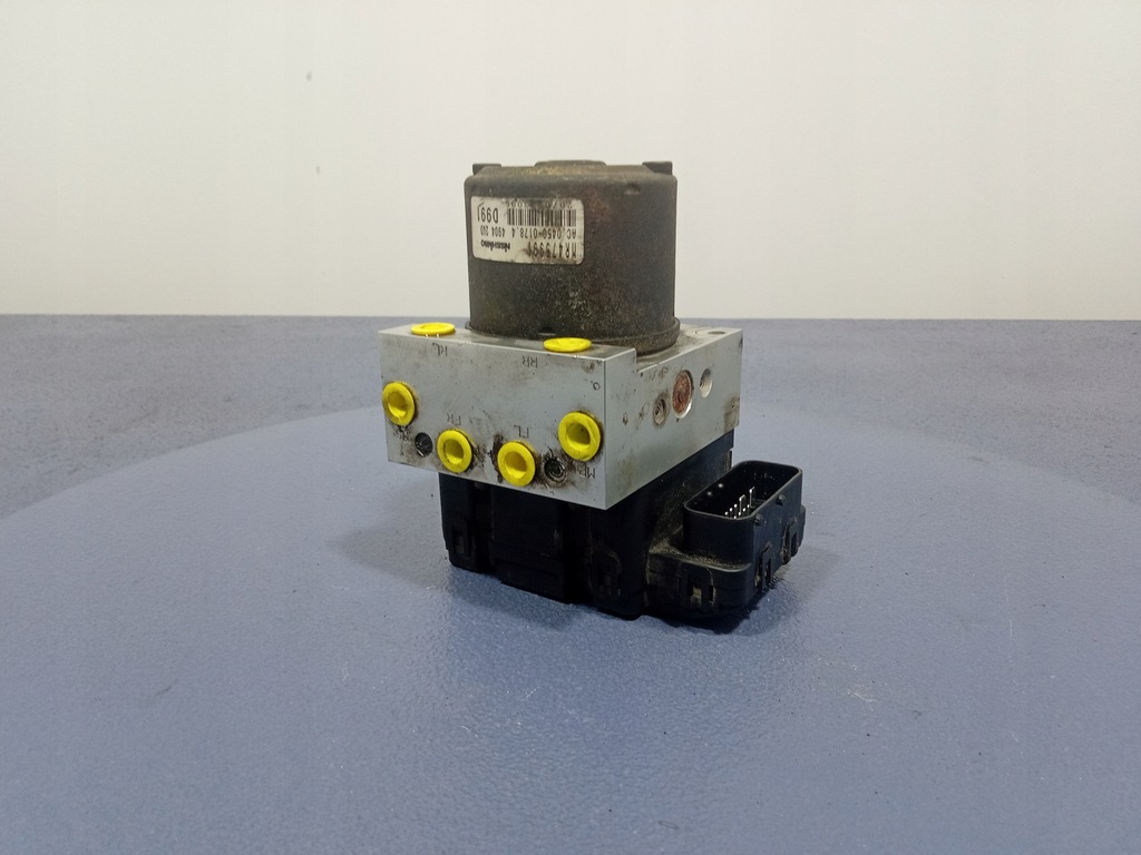 фото №1, Mitsubishi space wagon iii 2.4 gdi насос abs mr475991