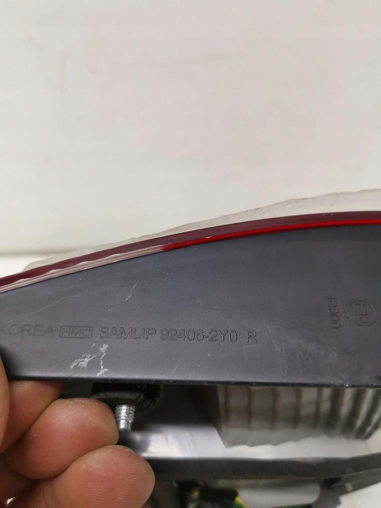 фото №6, Лампа правая задняя w крышка hyundai ix35 92406-2yo