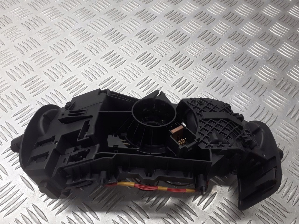 фото №3, Подрулевой переключатель переключатель комбинированный renault clio iii 8200245449