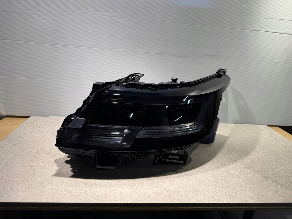 фото №2, Land rover range rover l460 лампа перед передняя high правая левая m8h213w030