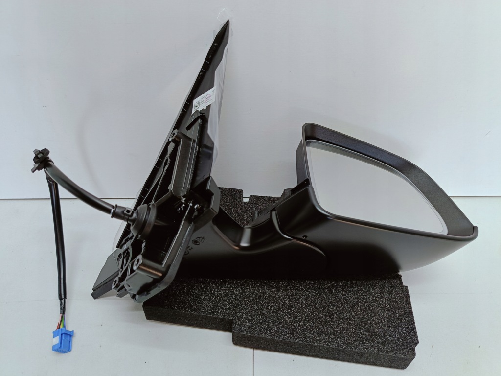 Купити Tesla model y my 20- дзеркало зовнішнє праве 13 pin нове eu 1609791-00-e