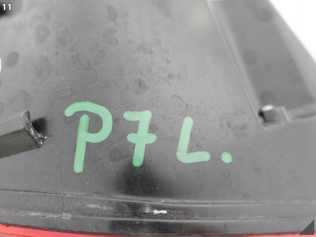 фото №12, Jaguar i-pace x590 led лампа w кришка права задня