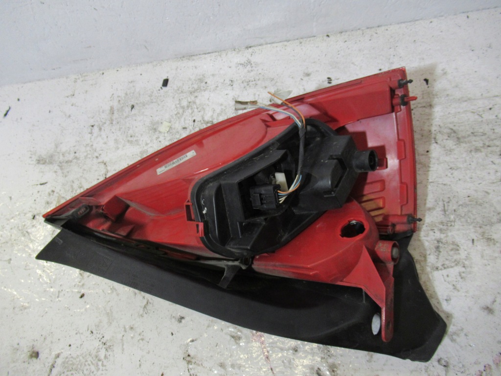 фото №2, Лампа права задня renault megane 2 8200413216