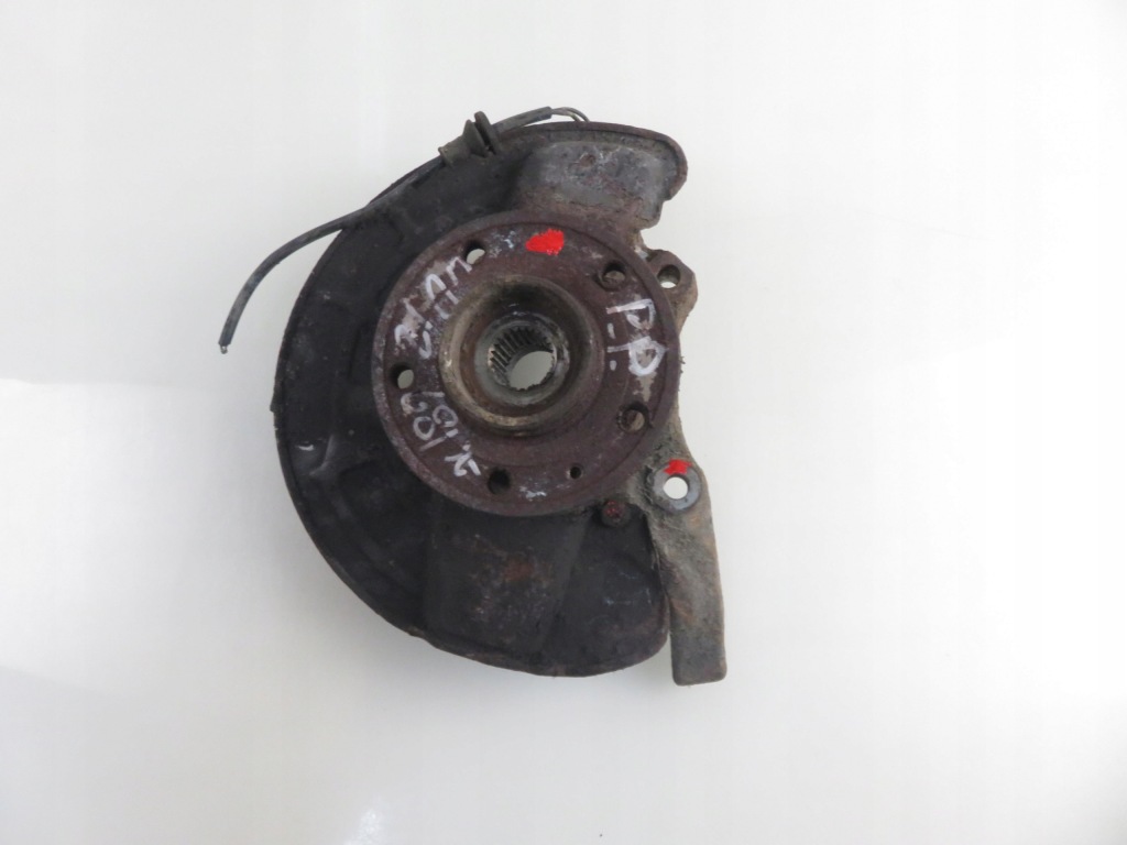 фото №1, Поворотный кулак ступица передняя правая volvo v70 i 2.5 tdi - d 5252 t