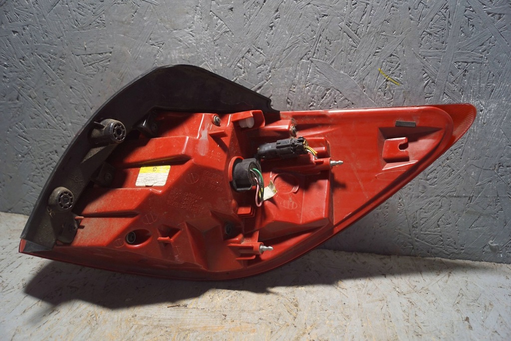 фото №14, Kia sportage iii лампа левый задняя s1909