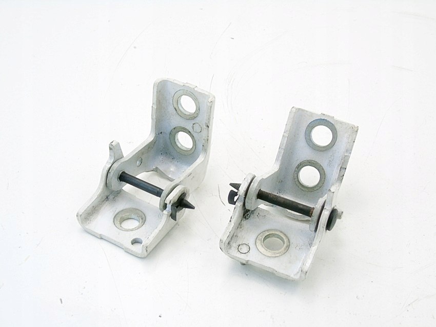 фото №5, Петля петли дверь правый задняя citroen c3 iii ewpb