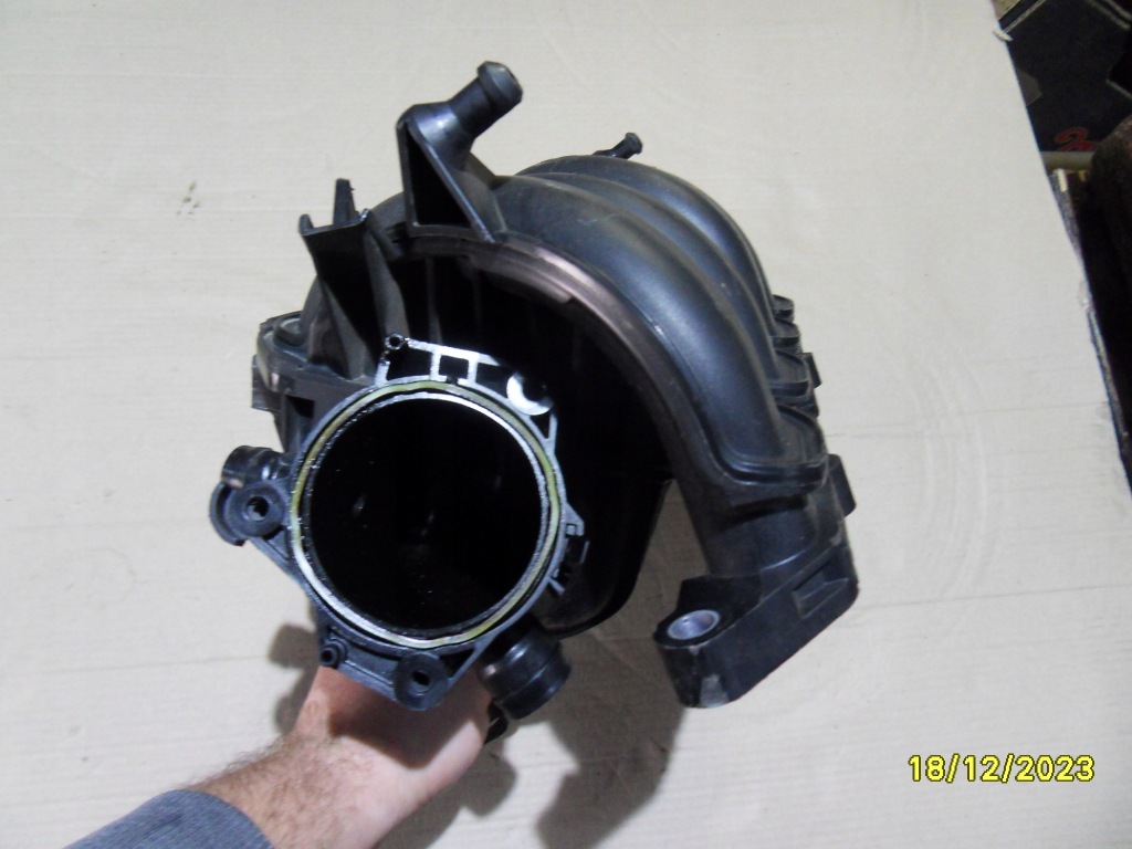 фото №6, Колектор впускний  citroen c4 b7 ii 1.4vti v7605733-80