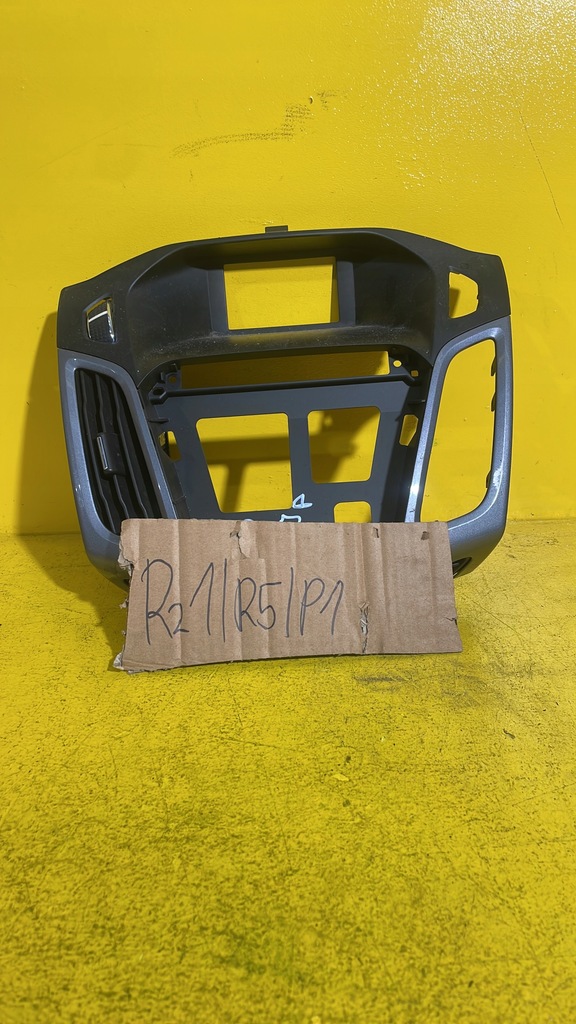 фото №6, Ford focus mk3 рамка панель радио с kartką обдув bm5118835bew