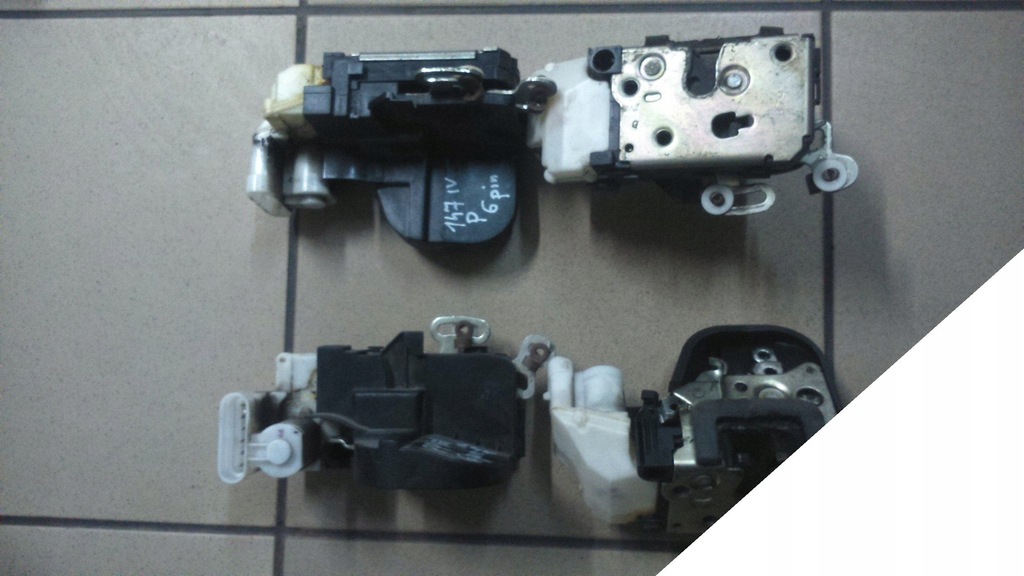 фото №1, Alfa romeo 147 00- 3d 5d замок правий передній 6 pin