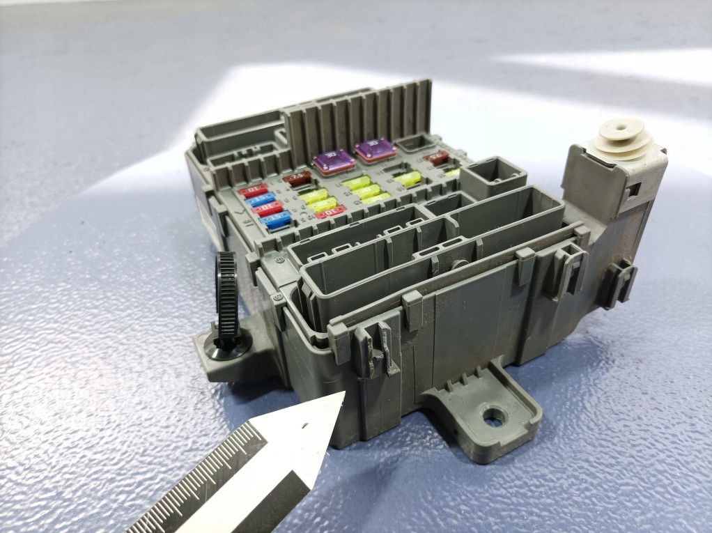 фото №5, Honda accord viii 2.0b 156 km коробка запобіжників tlo-g213