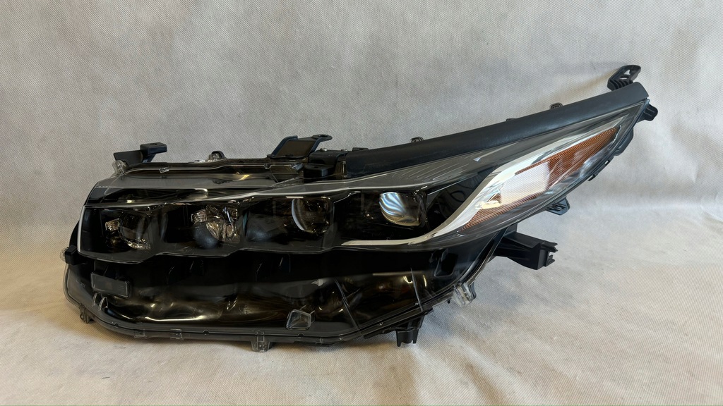 фото №2, Toyota prius prime ii 17- фара лампа передня led ліва idealna!