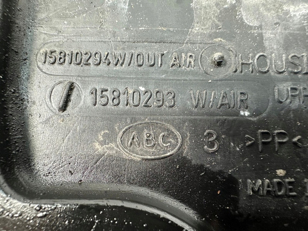 фото №9, Saab 9-7x trailblazer gmc envoy 4.2 l6 02-09r корпус фильтра воздуха oem