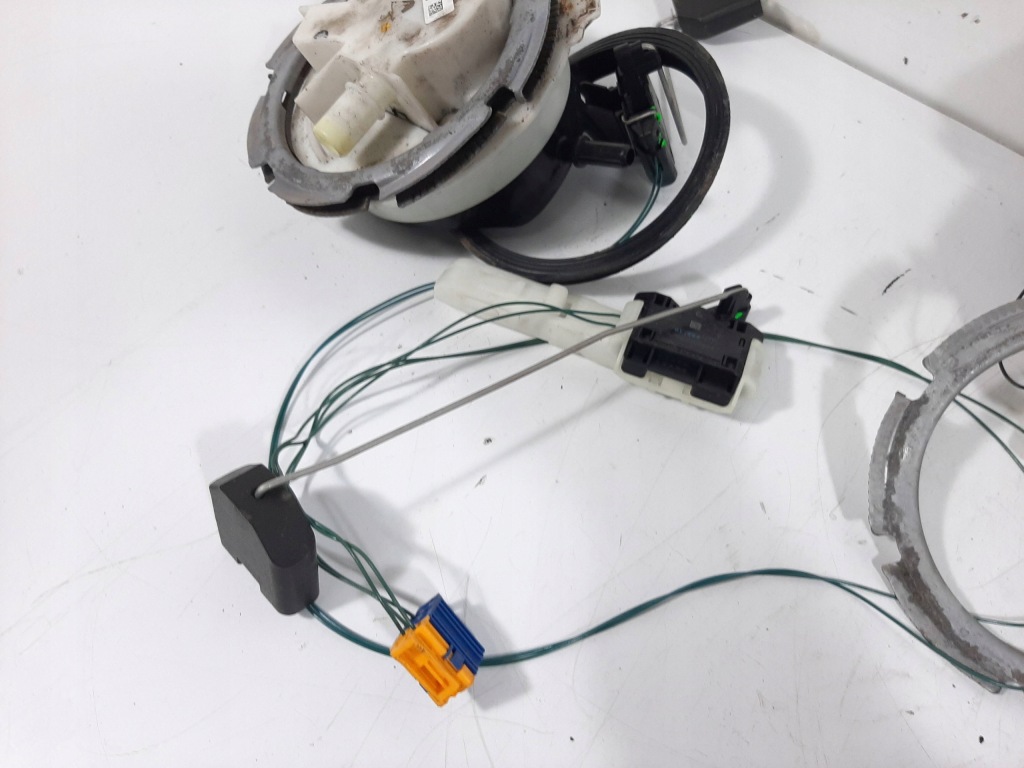 фото №12, Porsche panamera 4s 970 4.8 12r насос пального поплавок kpl 97020142502