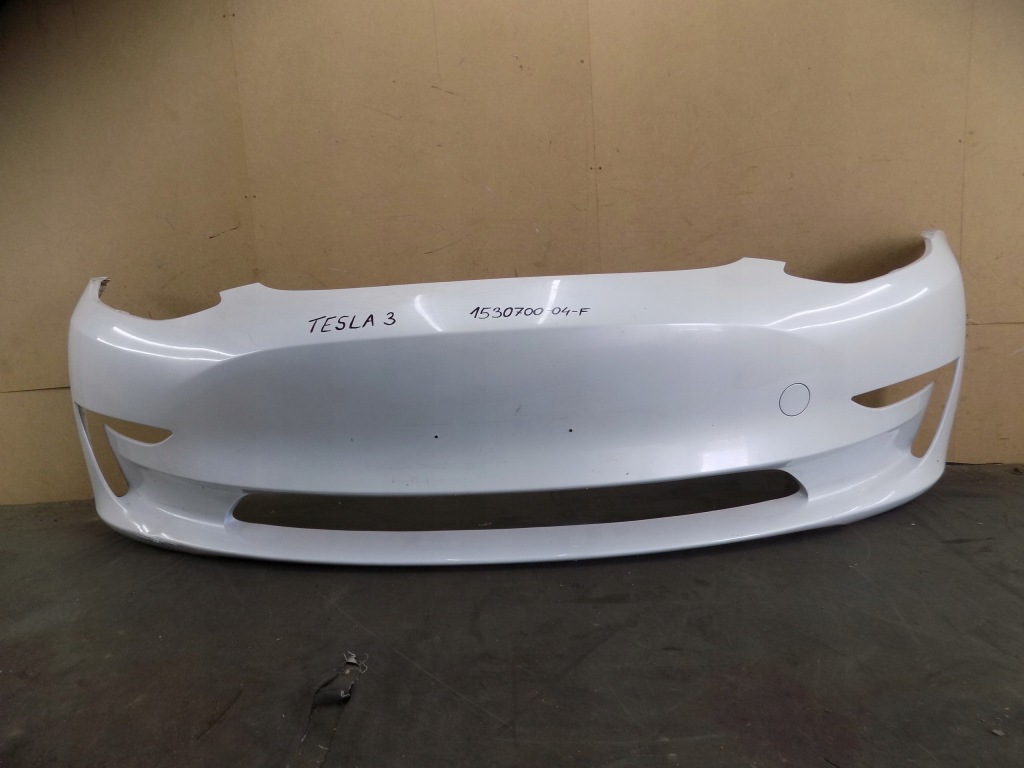 фото №1, Tesla model 3 бампер перед передний 1530700-04-f оригинал