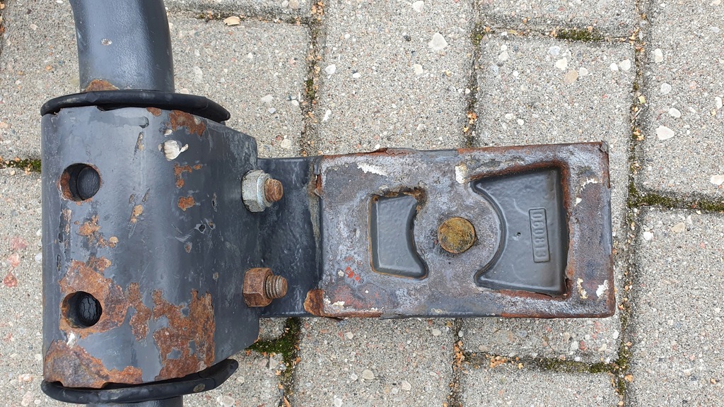 фото №1, Кронштейн кронштейн стабилизатора scania r