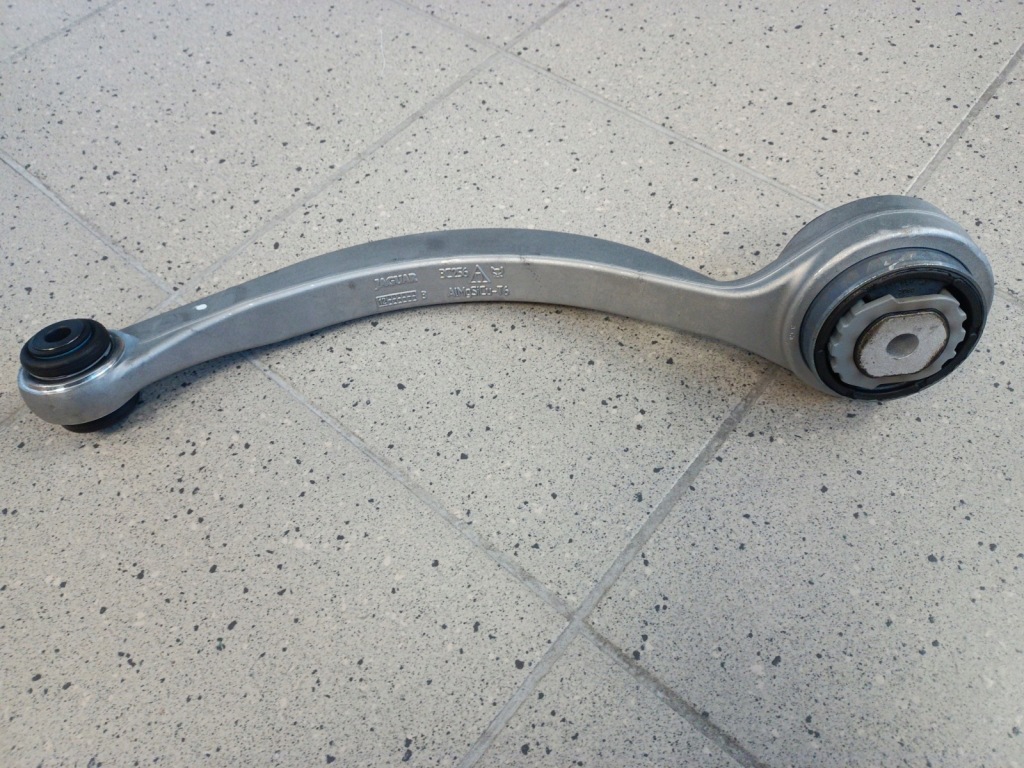 фото №1, Рычаг нижний, оригинальный, jaguar xf, +: c2z10052