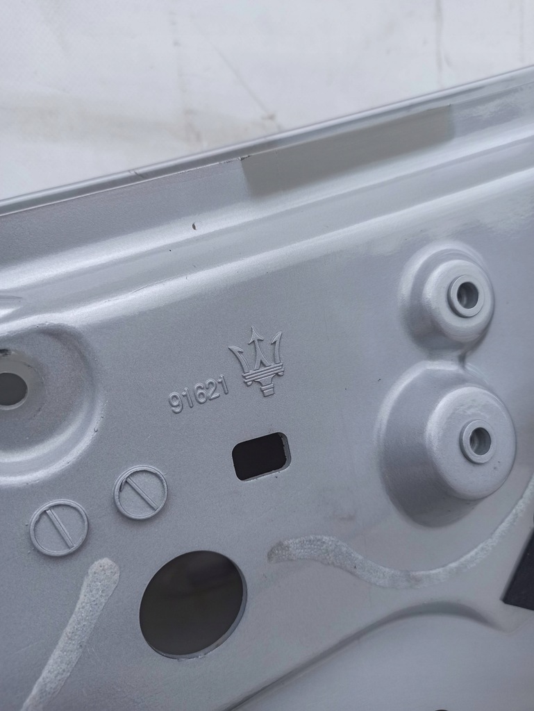 фото №10, Maserati levante двері задні праве правий задня