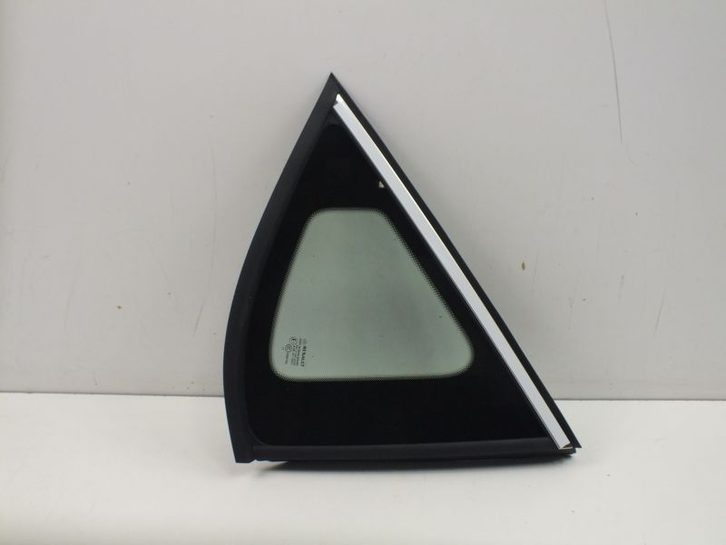 фото №10, Scenic iv стекло треугольное задняя правая оригинал
