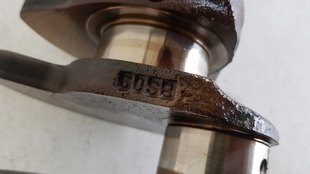 Wał колінчастий mercedes cls 5.0 v8 w219 Недорого