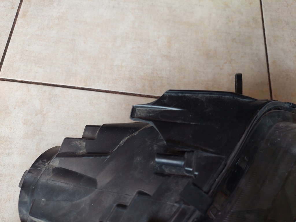 фото №7, Лампа правая - led - dacia duster ii - 2017