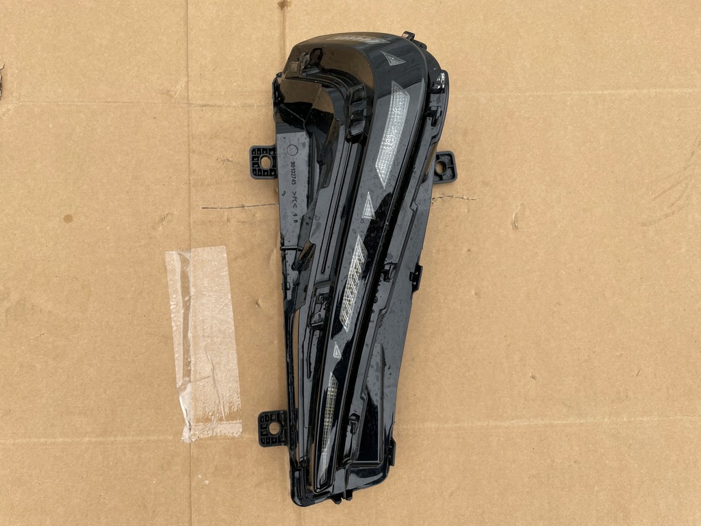 фото №1, Citroen ds3 crossback лампа правая led drl