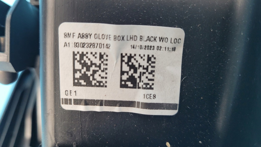 фото №14, Bmw x1 u11 23r бардачок пассажира 2607192x